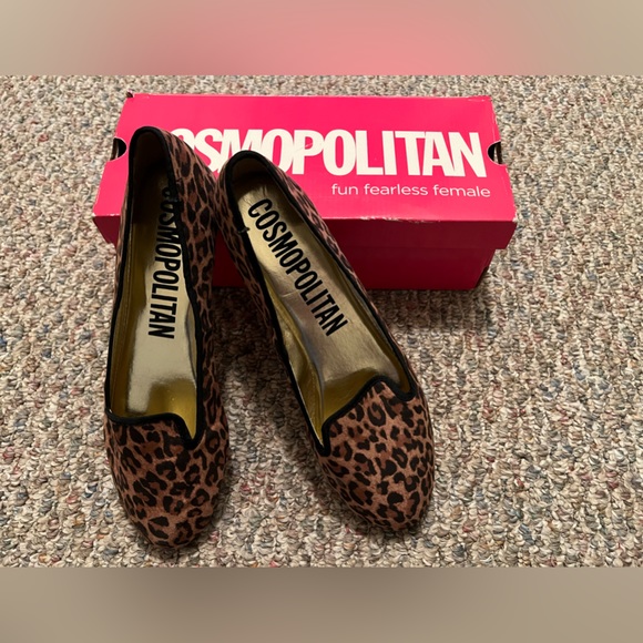 NIB Adorable Leopard Flats! - Picture 3 of 3